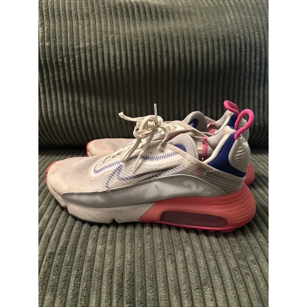 NIKE AIR MAX 2090 LASER PINK WHITE Ladies Running Trainers UK 7.5, EU 42 US‎ 10
